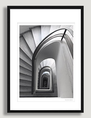 AU015 Spiral staircase with frame, φωτογραφία, fine art photography, Greece, Ελλάδα, Εταιρικά δώρα, πρωτότυπα, καλλιτεχνικά επιχειρηματικά, δώρα τέχνης, χριστουγέννων, στελέχη επιχειρήσεων, έργα τέχνης για γραφεία, δώρα, corporate gifts